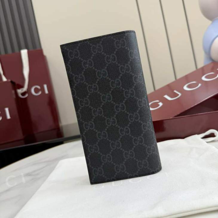 Picture of Gucci Wallets _SKUfw238075244fw